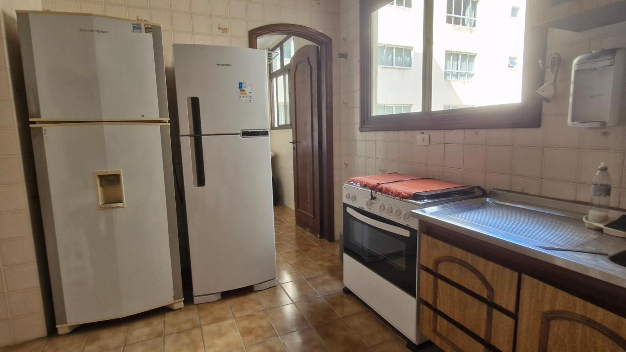 Apto Amplo, Arejado E Mobiliado Na Praia Da Enseada-Guaruja Exterior photo